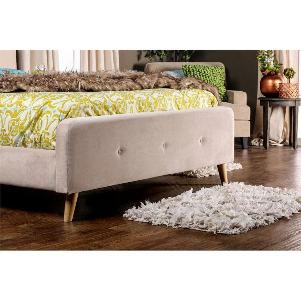 Beige Chenille Upholstered Queen Platform Bed W800413