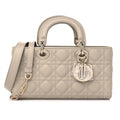 Lambskin Medium Sand D3133