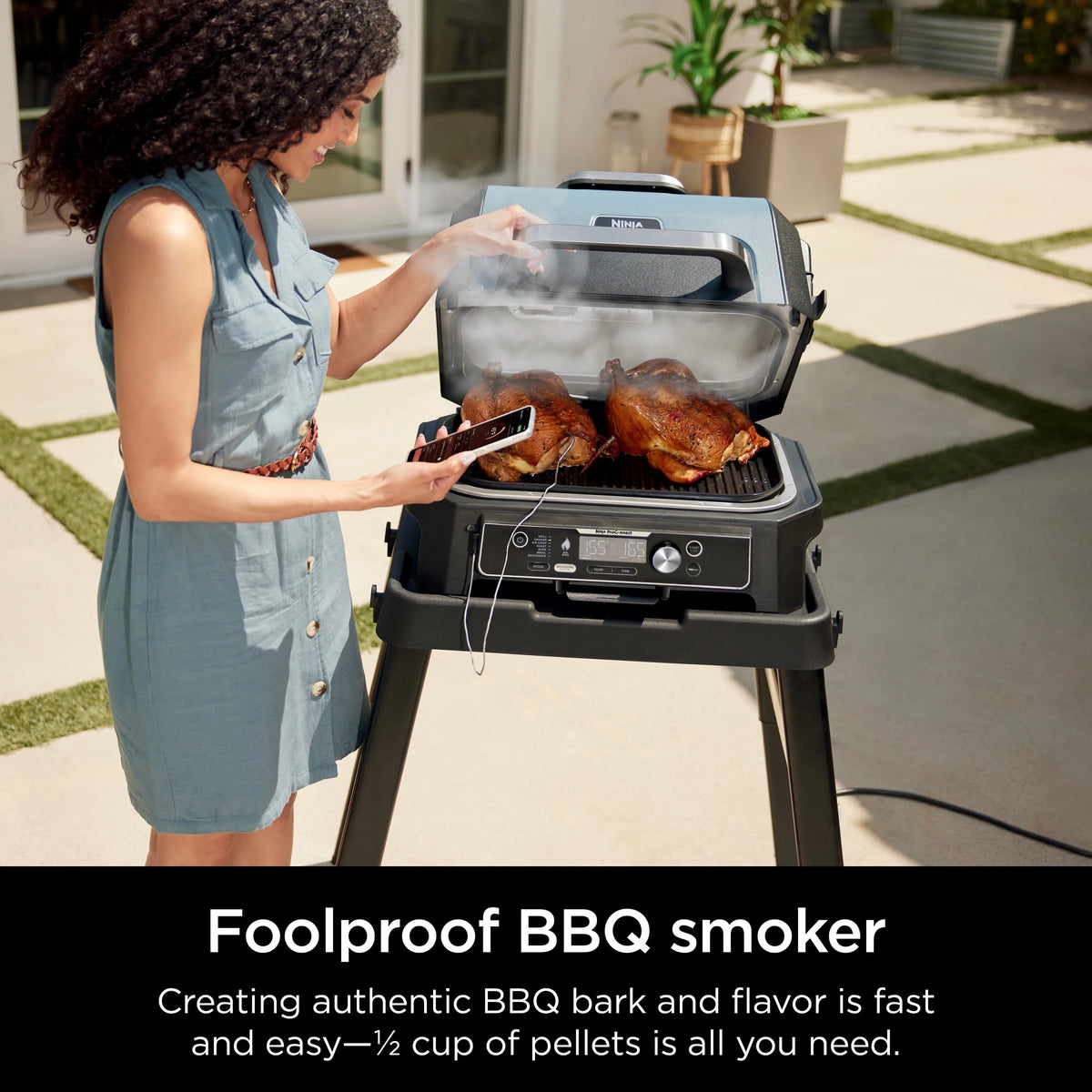7-in-1 Outdoor Grill & Smoker U334000