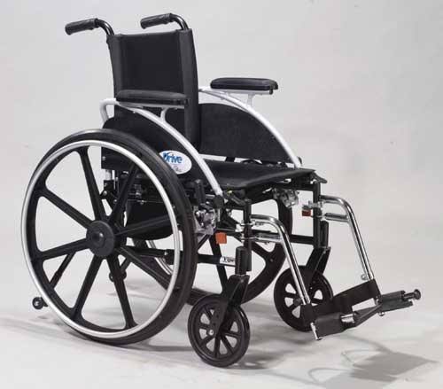 Viper Wheelchair with Flip Back Removable Arms B80653