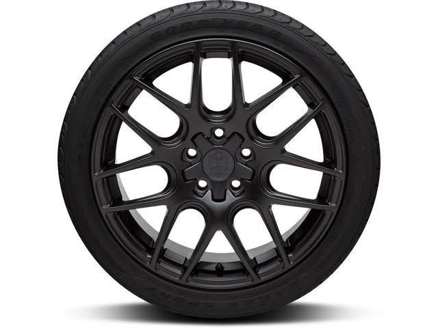 245/40R17 91W All-Season Tire J96544