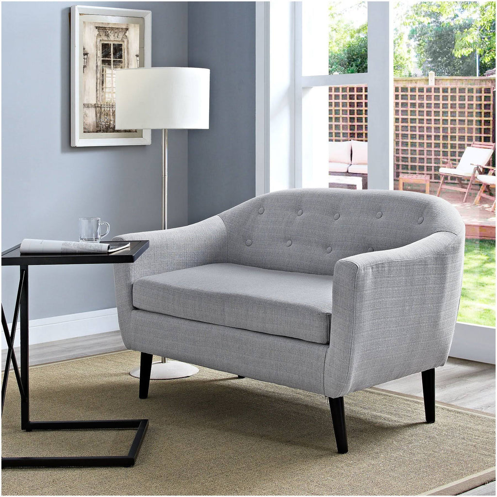 Light Gray Loveseat Z9184