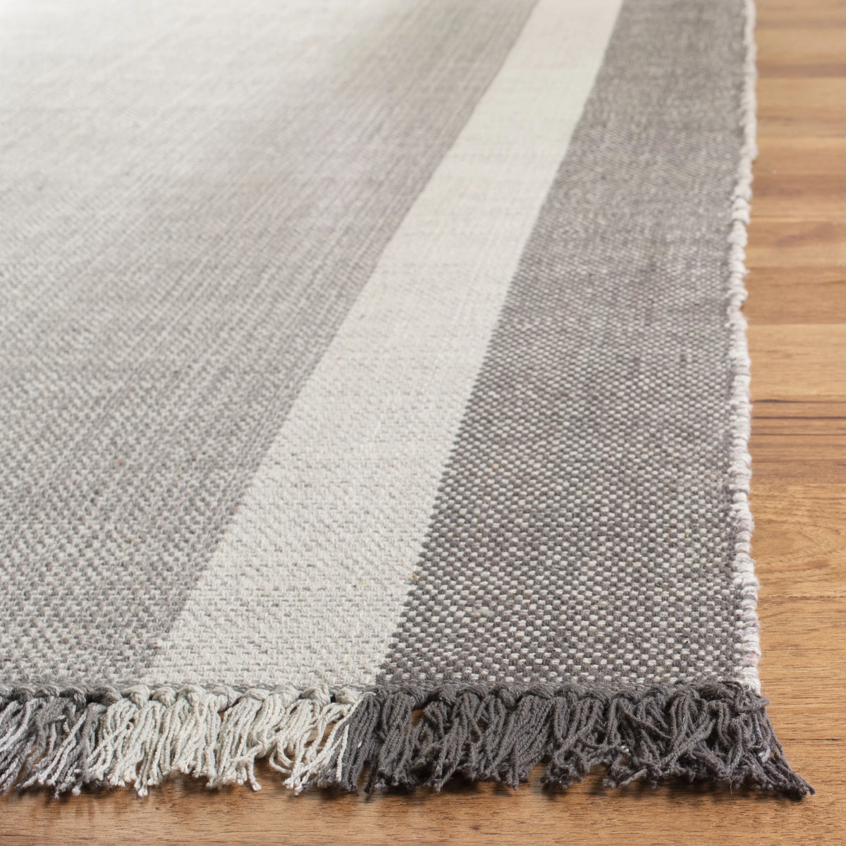 Ivory/Grey Cotton Striped Area Rug, 3' x 5' C7022