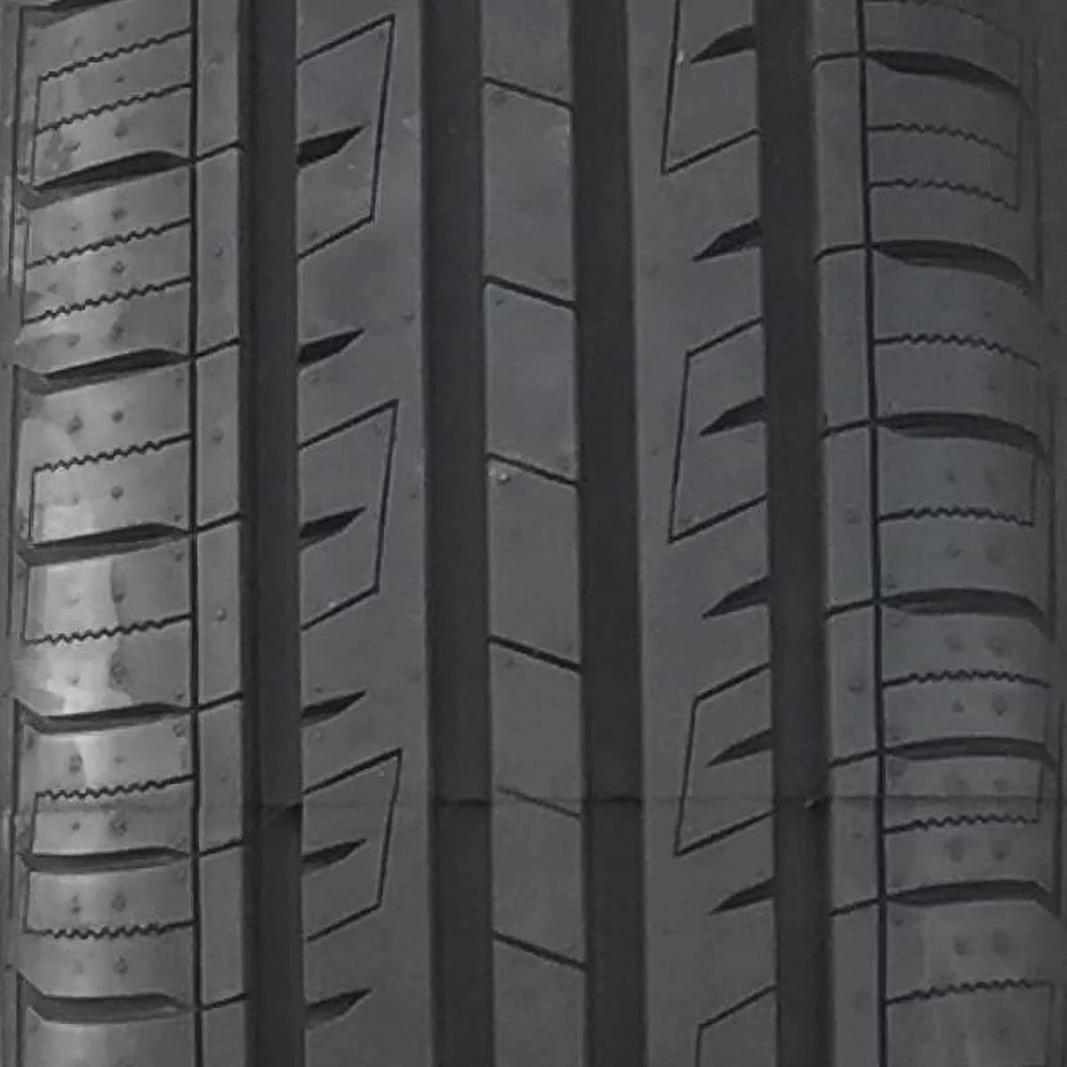 205/65R16 Tire A482408