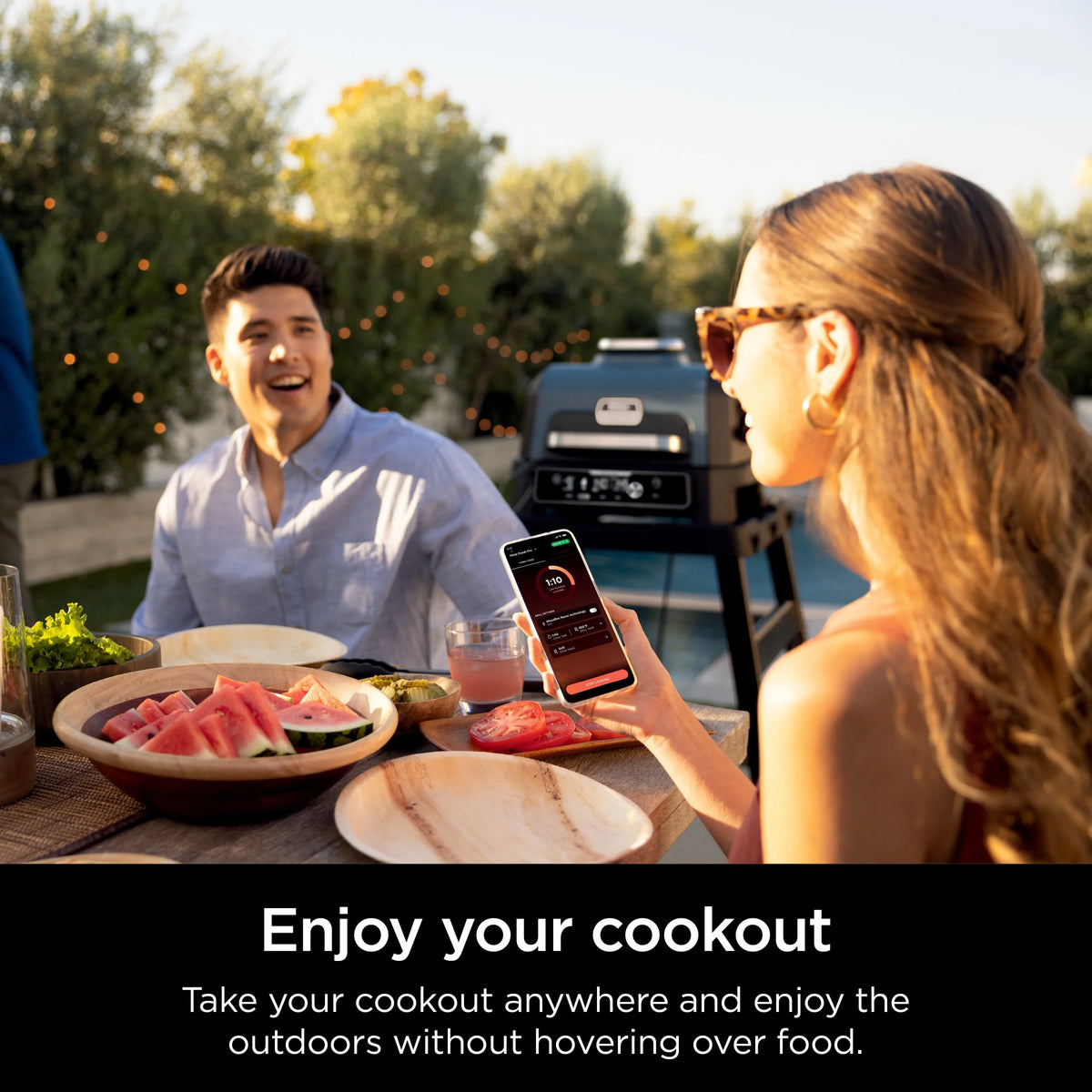 7-in-1 Outdoor Grill & Smoker U334000