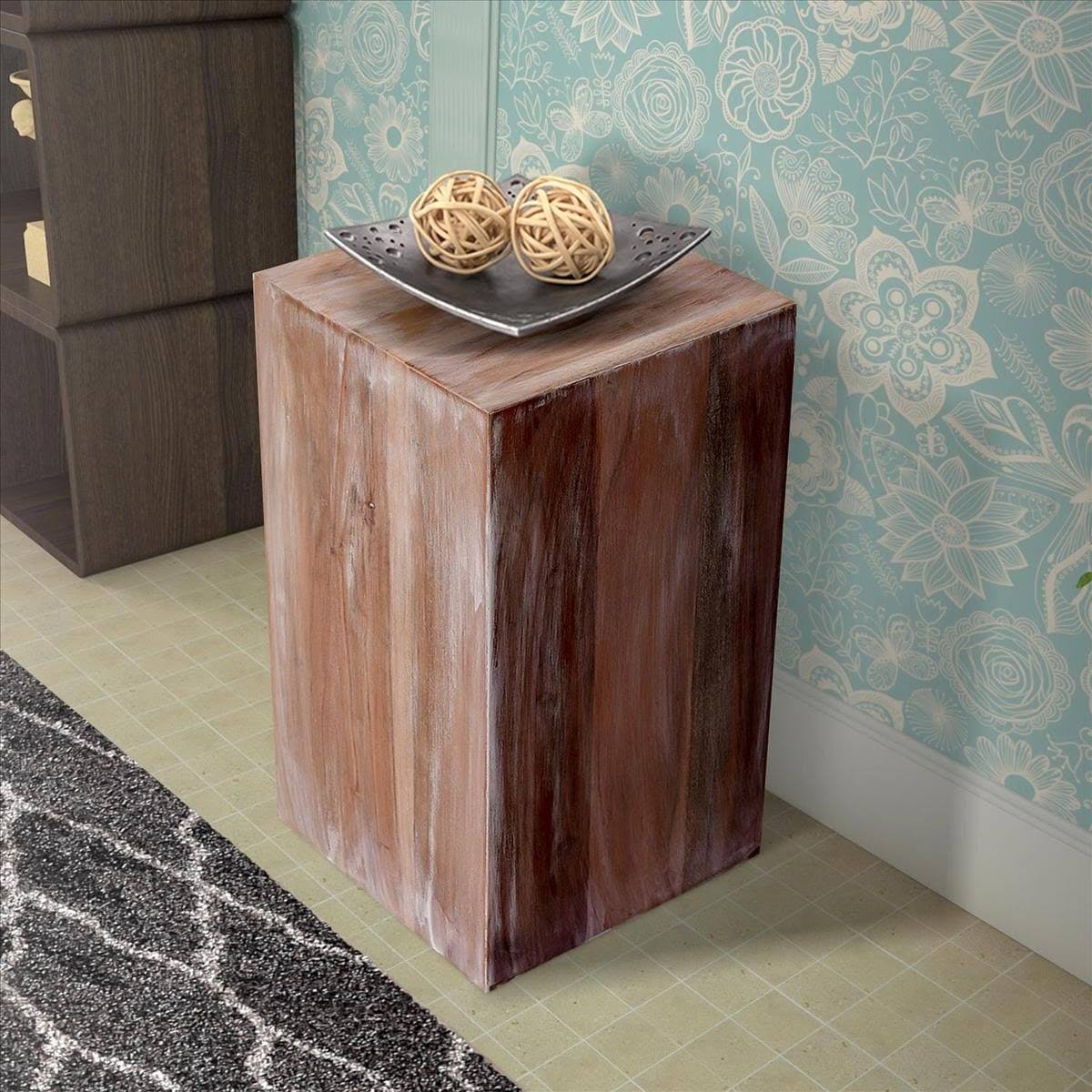 White Square Wooden End Table Z524545