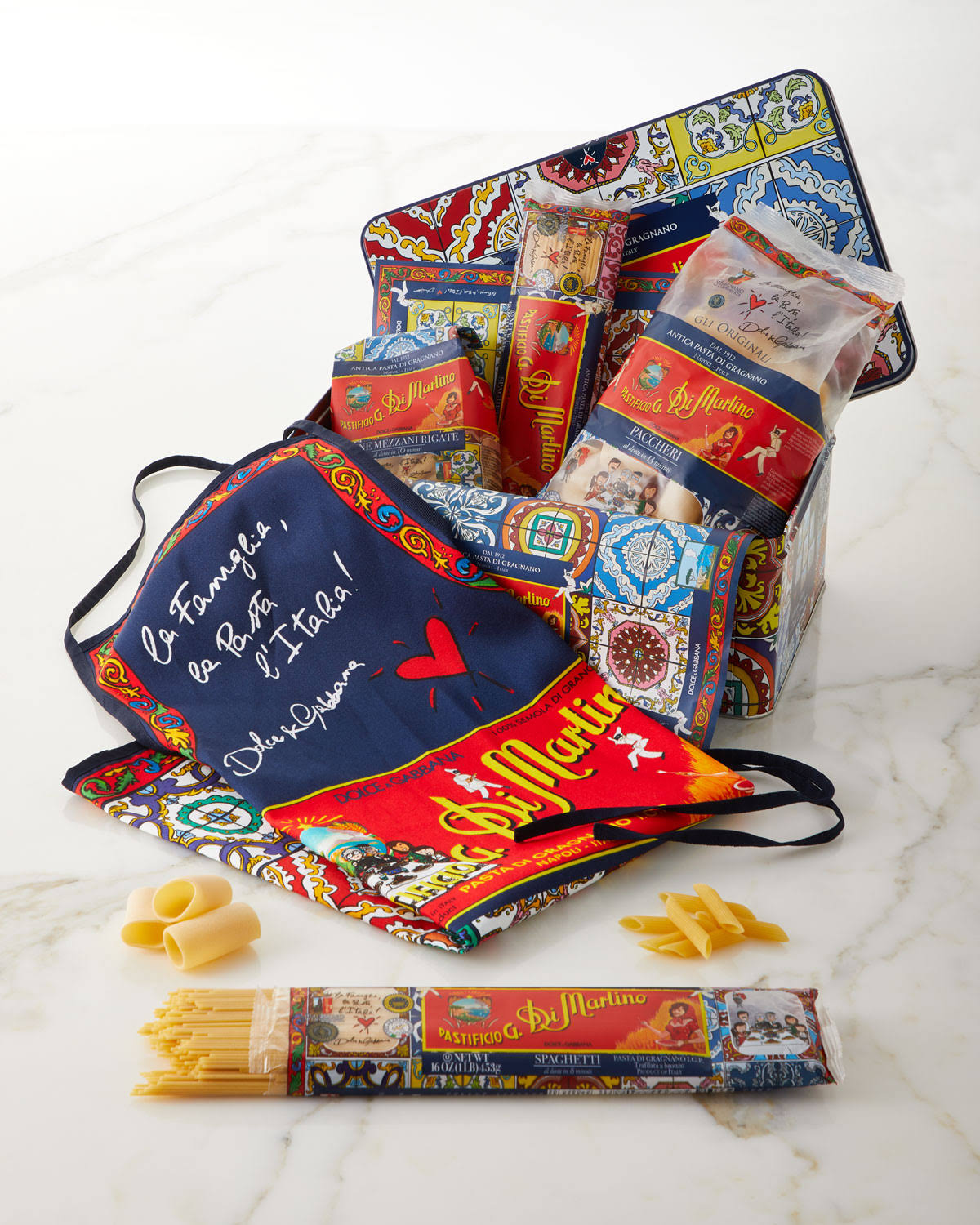 Pasta & Apron Tin Box Set, 5.1 lb C17430